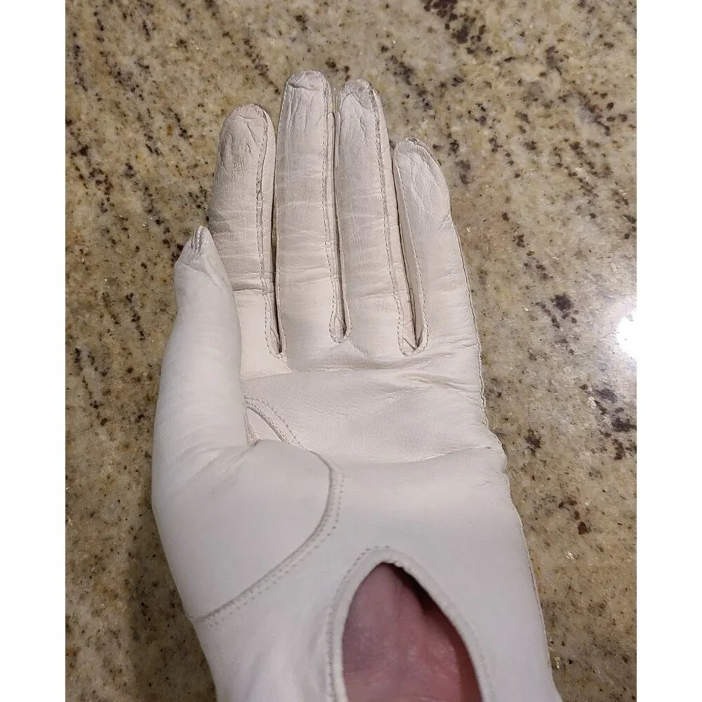 Vintage Women's Size S 6.5 Off-White Leather Formal 7.5